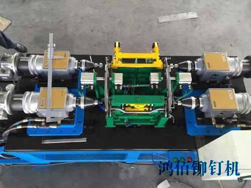 ˫ͷ��í����רҵ��ע������