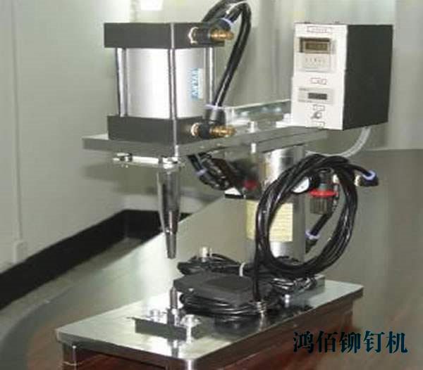 ˫ͷí����רӪ�ص�