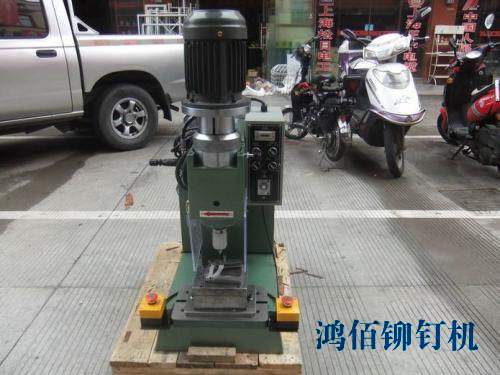 ˫ͷí����רӪ�ص�