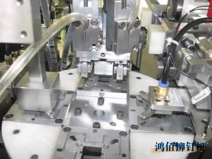 ����í����������˾��Ҫ��